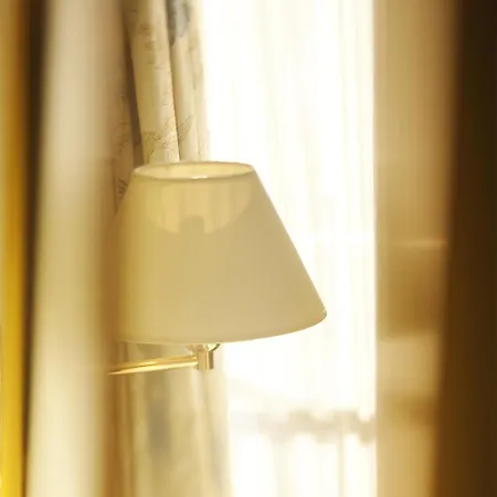 Hotel Relais Du Louvre Parigi