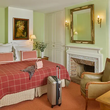 Relais Du Louvre Paris