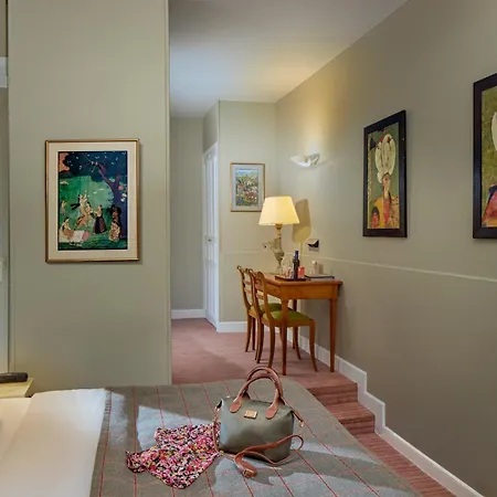 Relais Du Louvre 4* Parigi