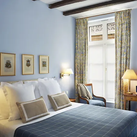 Hotel Relais Du Louvre Paris