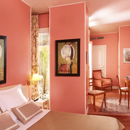 Relais Du Louvre Paris