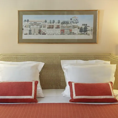 Relais Du Louvre Hotel Paris