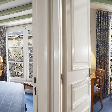 Relais Du Louvre Parigi