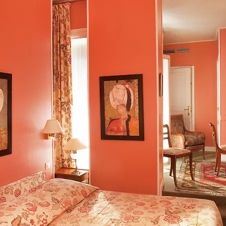 Relais Du Louvre Parigi